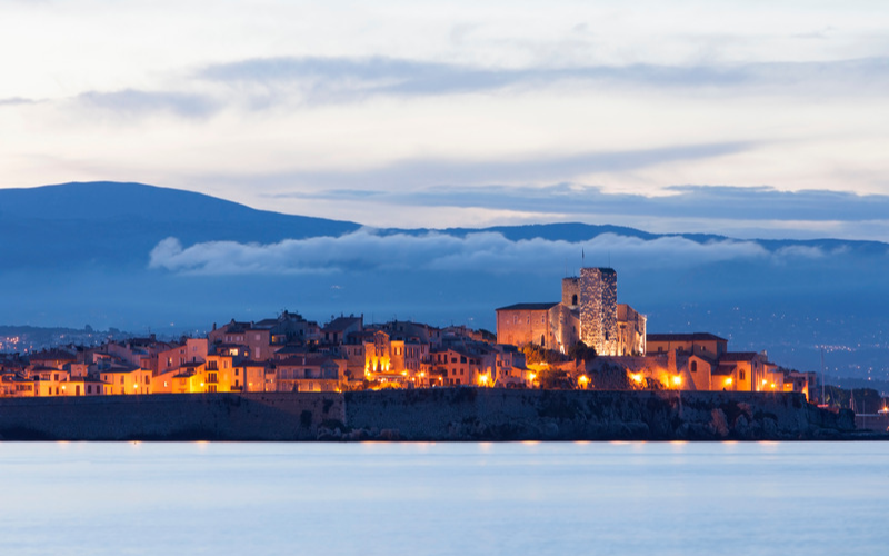 location de nacelles à Antibes