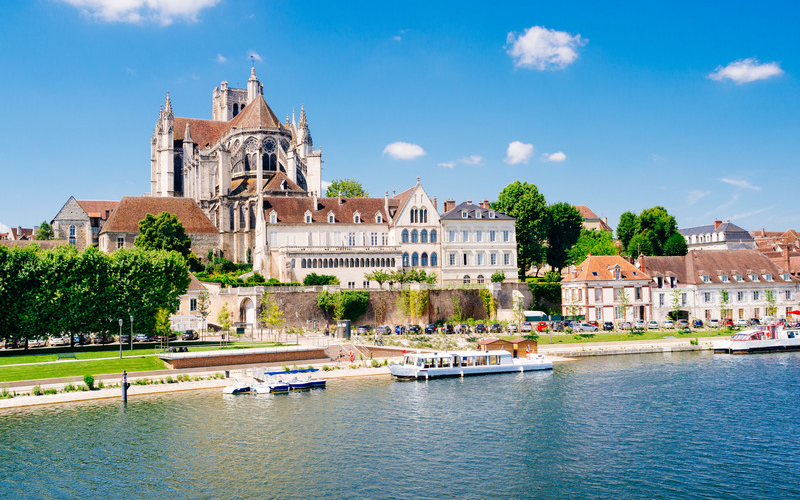 location de nacelles à Auxerre